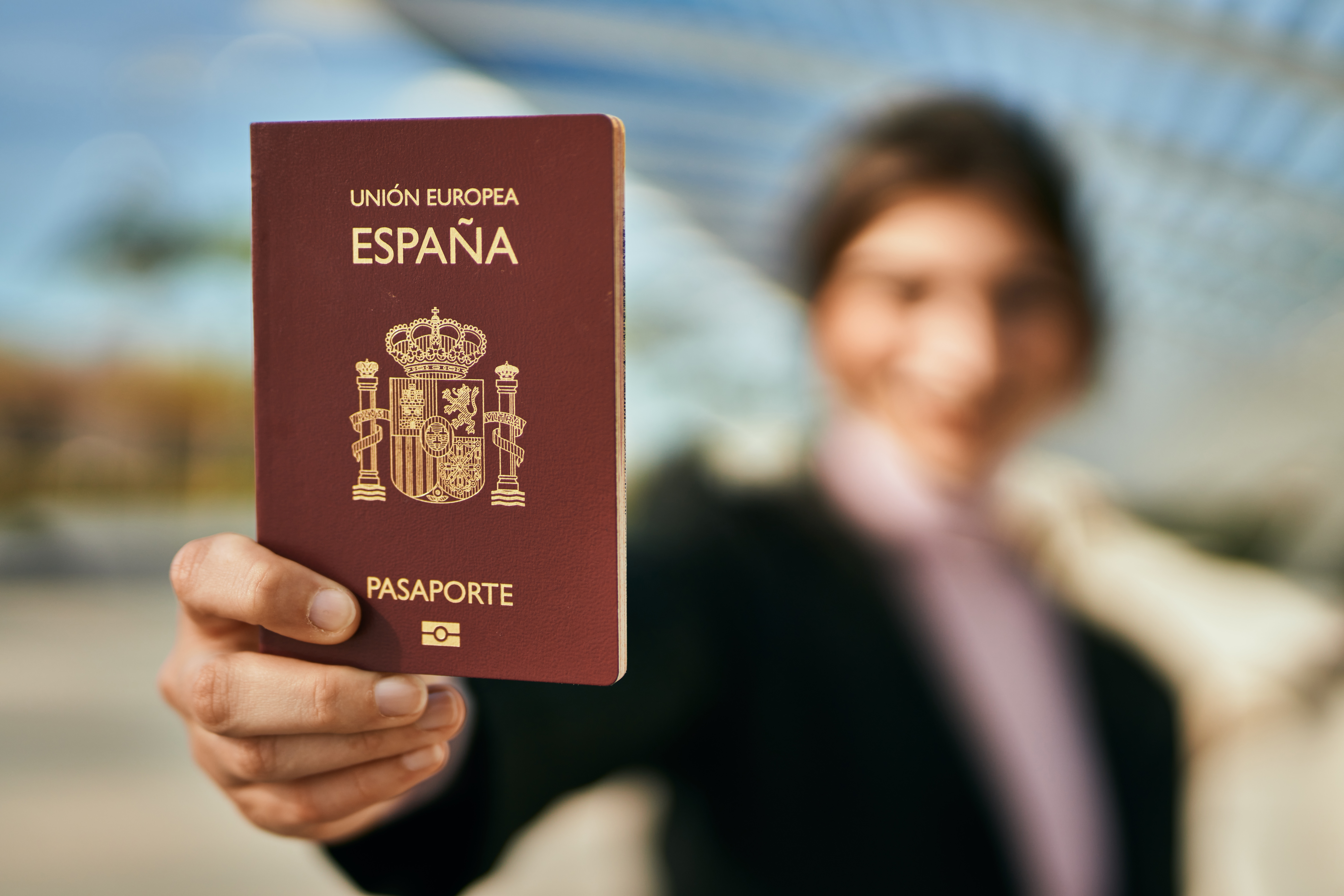 Получение гражданства Испании в 2023 году