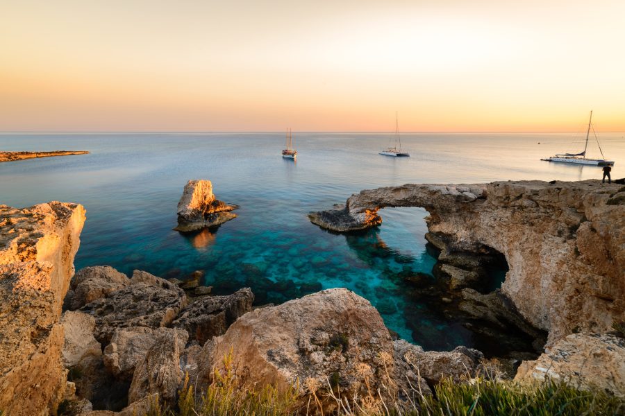 Как получить гражданство и паспорт Кипра