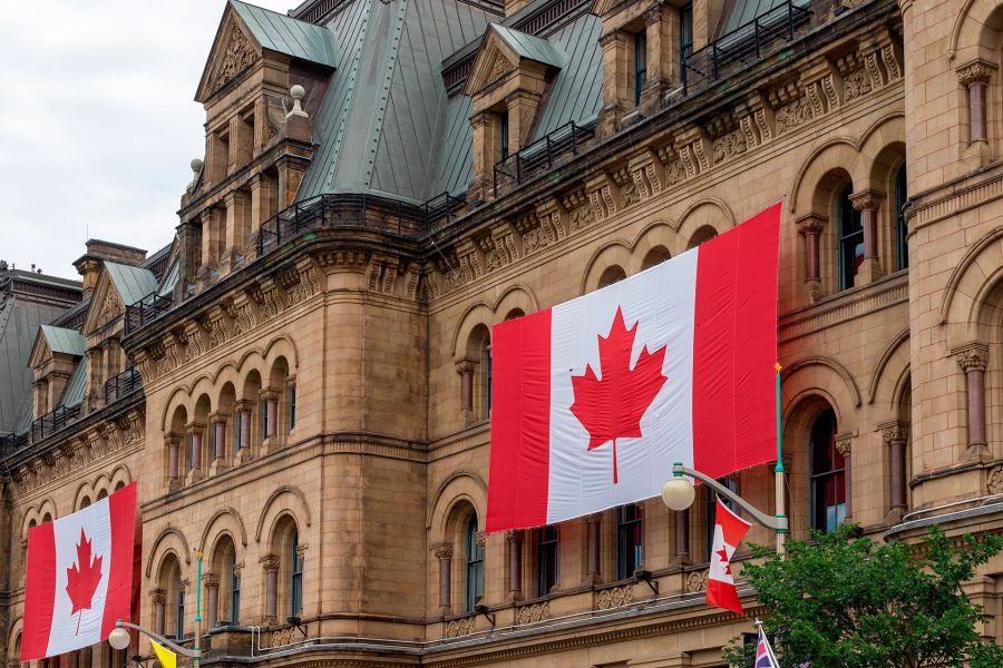 Гражданство и паспорт Канады: получение в 2025 году